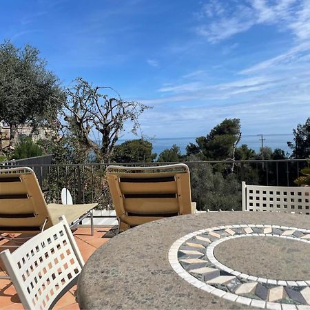 Casa Pineta Villa Diano Marina Buitenkant foto