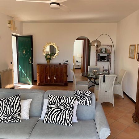 Casa Pineta Villa Diano Marina Buitenkant foto